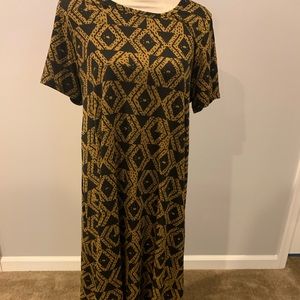 LuLaRoe Carly